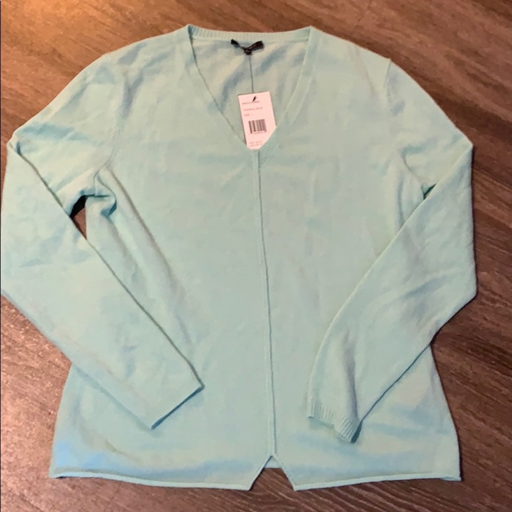 100% cashmere sweater